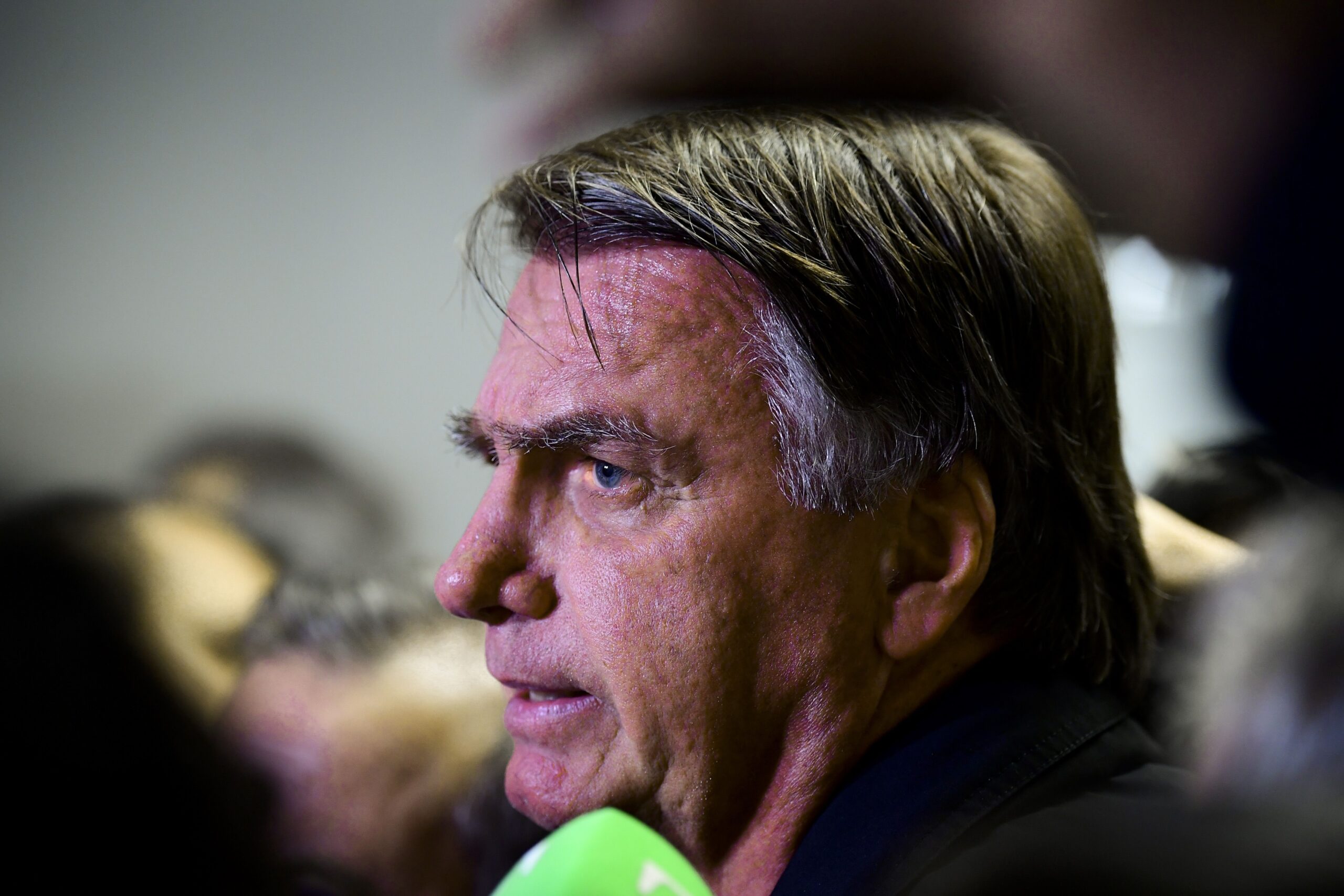 Bolsonaro e mais sete sentam hoje no banco de réus do plano de golpe Bolsonaro e mais sete sentam hoje no banco de réus do plano de golpe