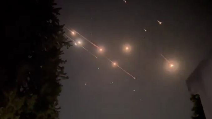 Israel afirma ter abatido novos drones iranianos Israel afirma ter abatido novos drones iranianos