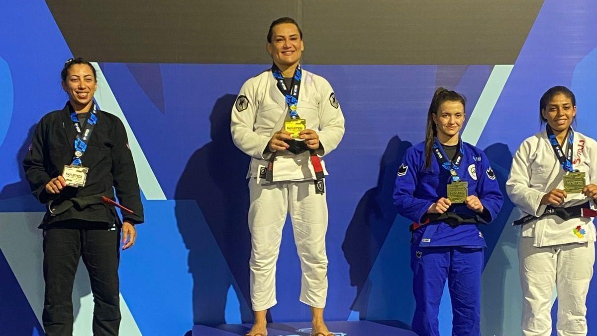 Lutadora brasileira se torna número 1 do mundo no jiu-jitsu; veja Top 3 Lutadora brasileira se torna número 1 do mundo no jiu-jitsu; veja Top 3
