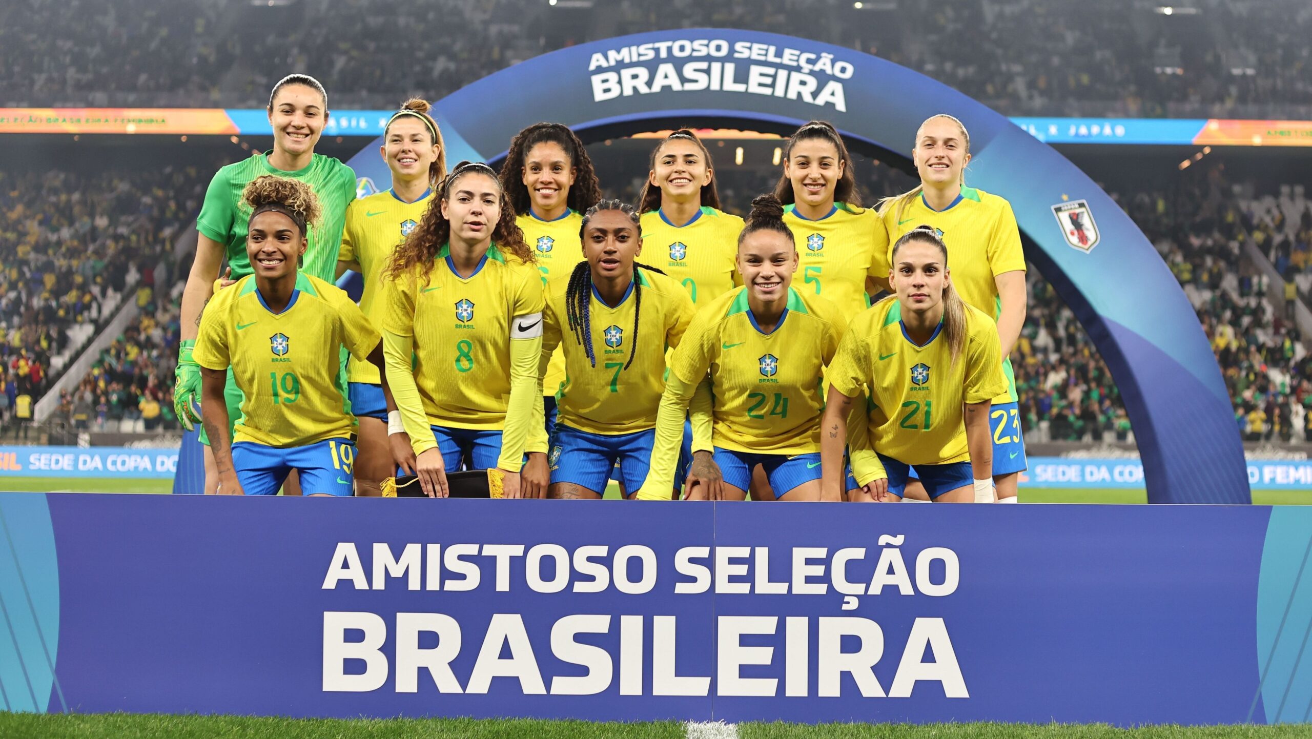 Seleção Brasileira Feminina sobe quatro posições no ranking da Fifa Seleção Brasileira Feminina sobe quatro posições no ranking da Fifa