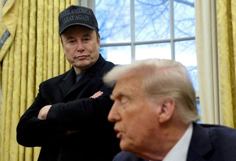 Musk pede impeachment de Trump e diz que programa da SpaceX será desativado Musk pede impeachment de Trump e diz que programa da SpaceX será desativado