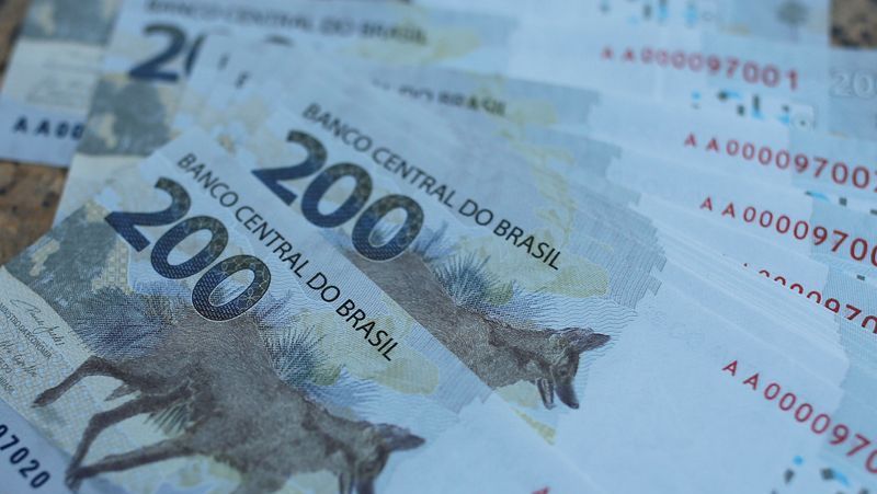 Analistas veem ajuste fiscal brando com Lula em queda em ano pré-eleitoral Analistas veem ajuste fiscal brando com Lula em queda em ano pré-eleitoral