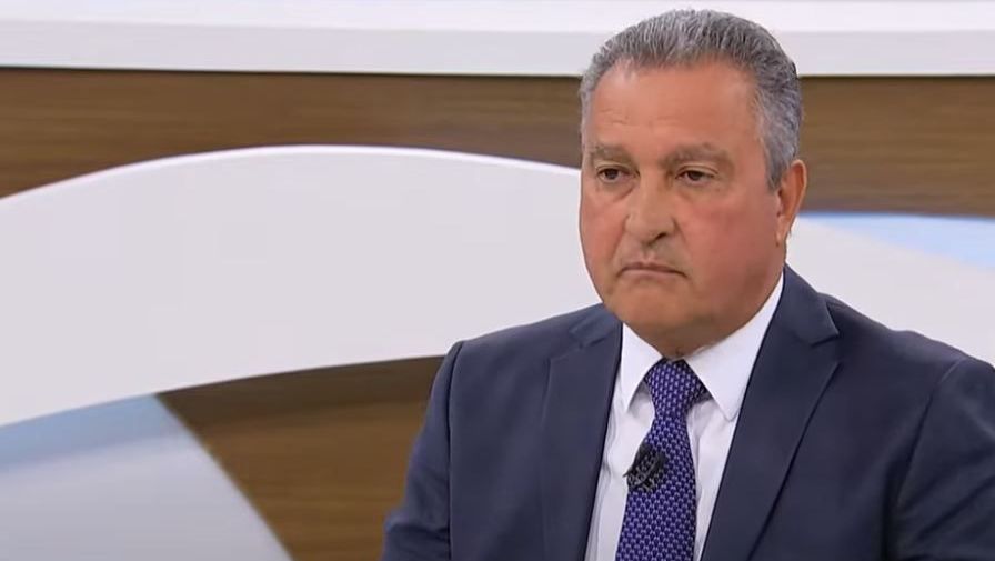 Tarcísio está mais preocupado com Trump do que empresários, diz Rui Costa Tarcísio está mais preocupado com Trump do que empresários, diz Rui Costa