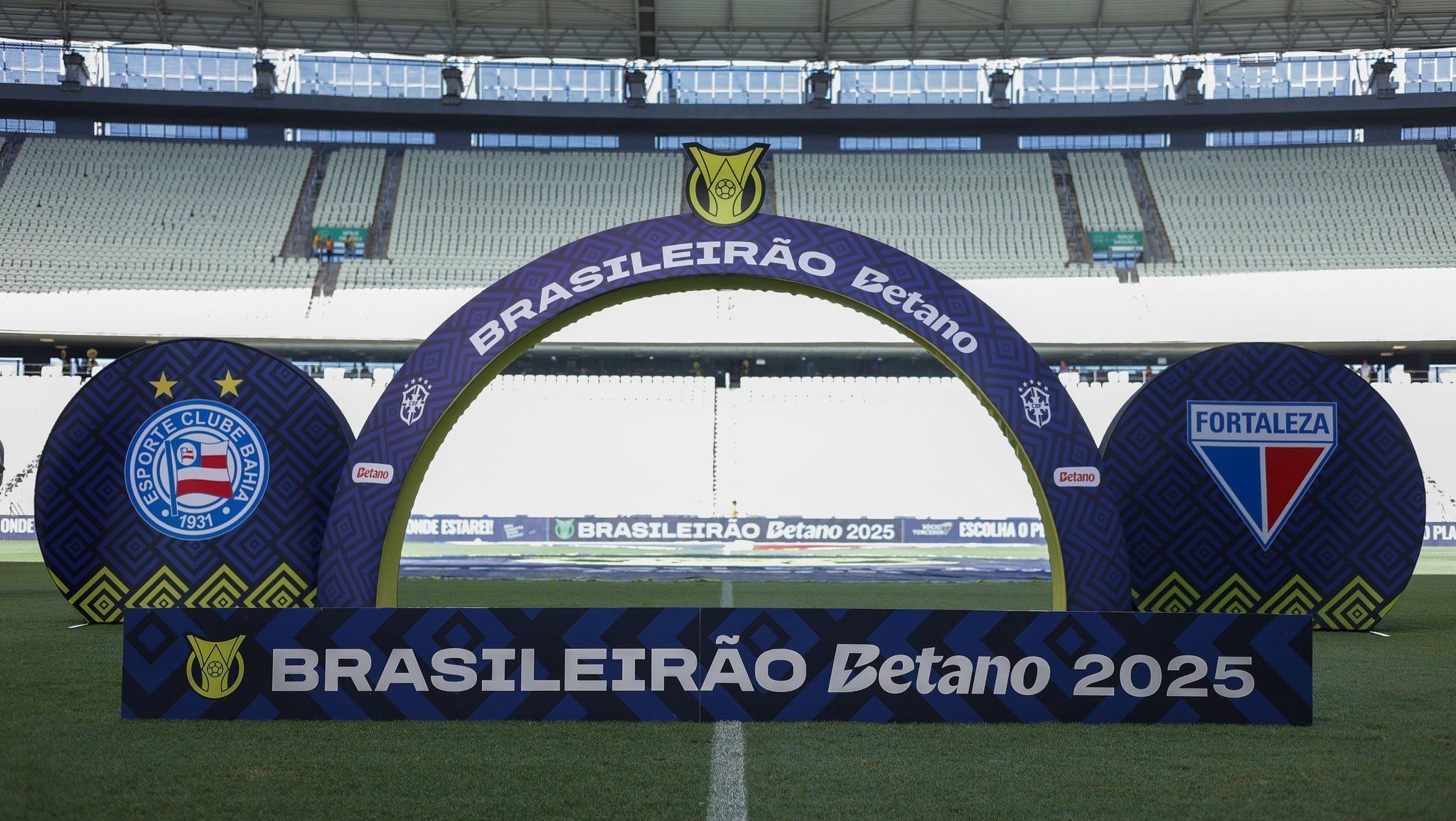 Fortaleza x Bahia: escalações e onde assistir ao jogo do Brasileirão