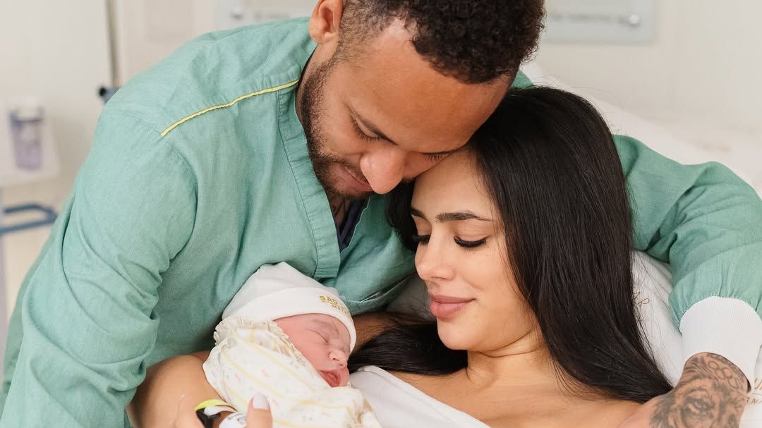 Entenda o significado de Mel, nome da 2ª filha de Bruna Biancardi e Neymar Entenda o significado de Mel, nome da 2ª filha de Bruna Biancardi e Neymar