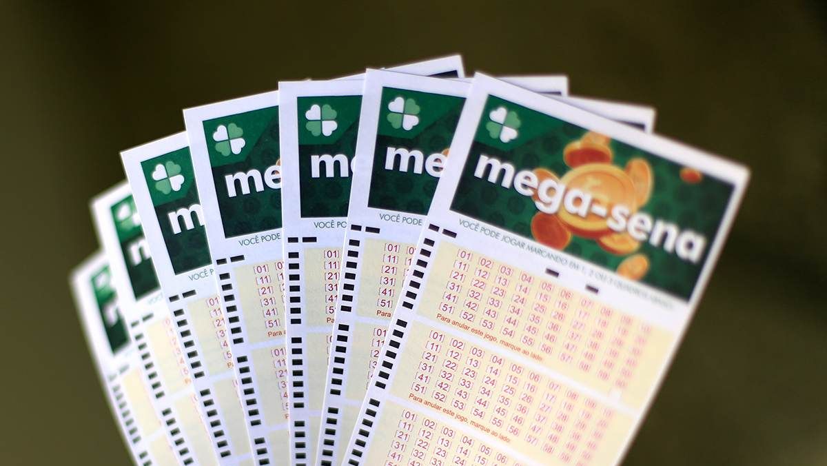 Mega-Sena 2882: sorteio desta terça (1º) pode pagar R$ 52 milhões Mega-Sena 2882: sorteio desta terça (1º) pode pagar R$ 52 milhões