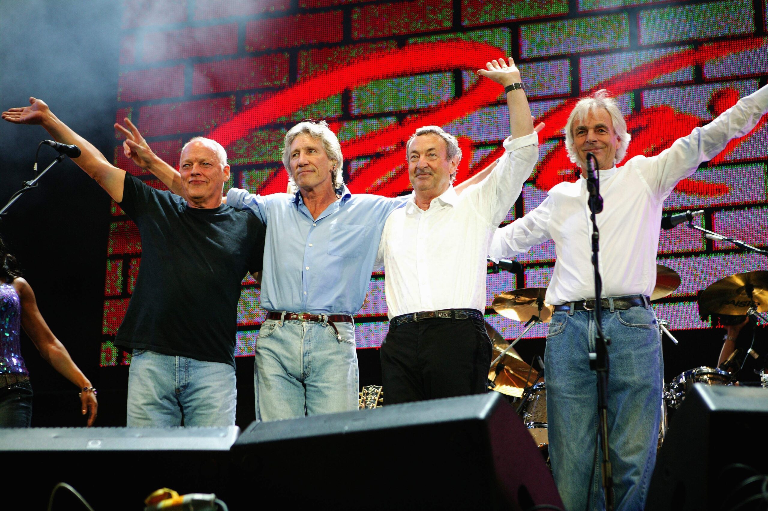 Última reunião do Pink Floyd com formação clássica foi há 20 anos; relembre Última reunião do Pink Floyd com formação clássica foi há 20 anos; relembre