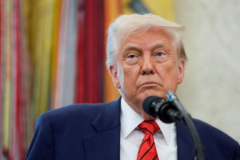 Trump põe em dúvida acordo comercial com Japão e ameaça novas tarifas Trump põe em dúvida acordo comercial com Japão e ameaça novas tarifas