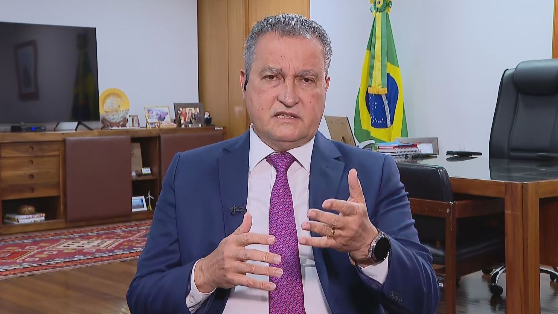 Vale-Gás está pronto e será lançado na próxima semana, diz Rui Costa Vale-Gás está pronto e será lançado na próxima semana, diz Rui Costa