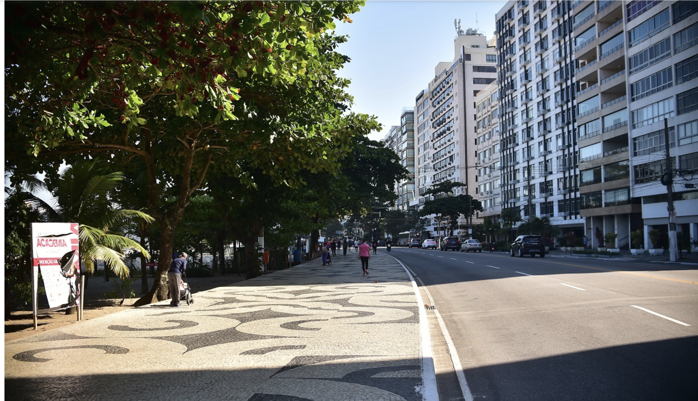 Turista americana é esfaqueada em tentativa de roubo em Niterói Turista americana é esfaqueada em tentativa de roubo em Niterói