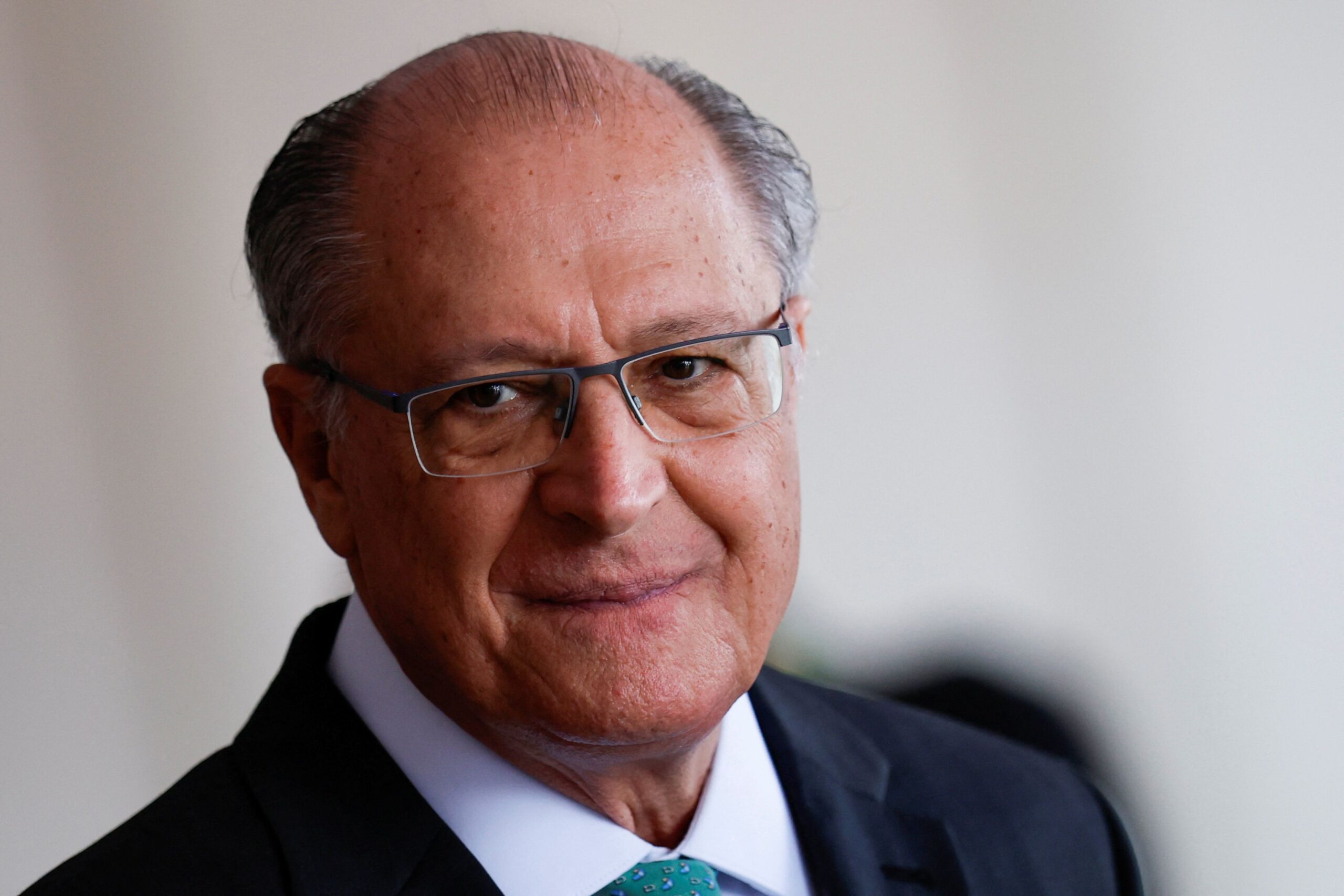 Alckmin nega relação entre condenação de Bolsonaro e tarifa dos EUA Alckmin nega relação entre condenação de Bolsonaro e tarifa dos EUA