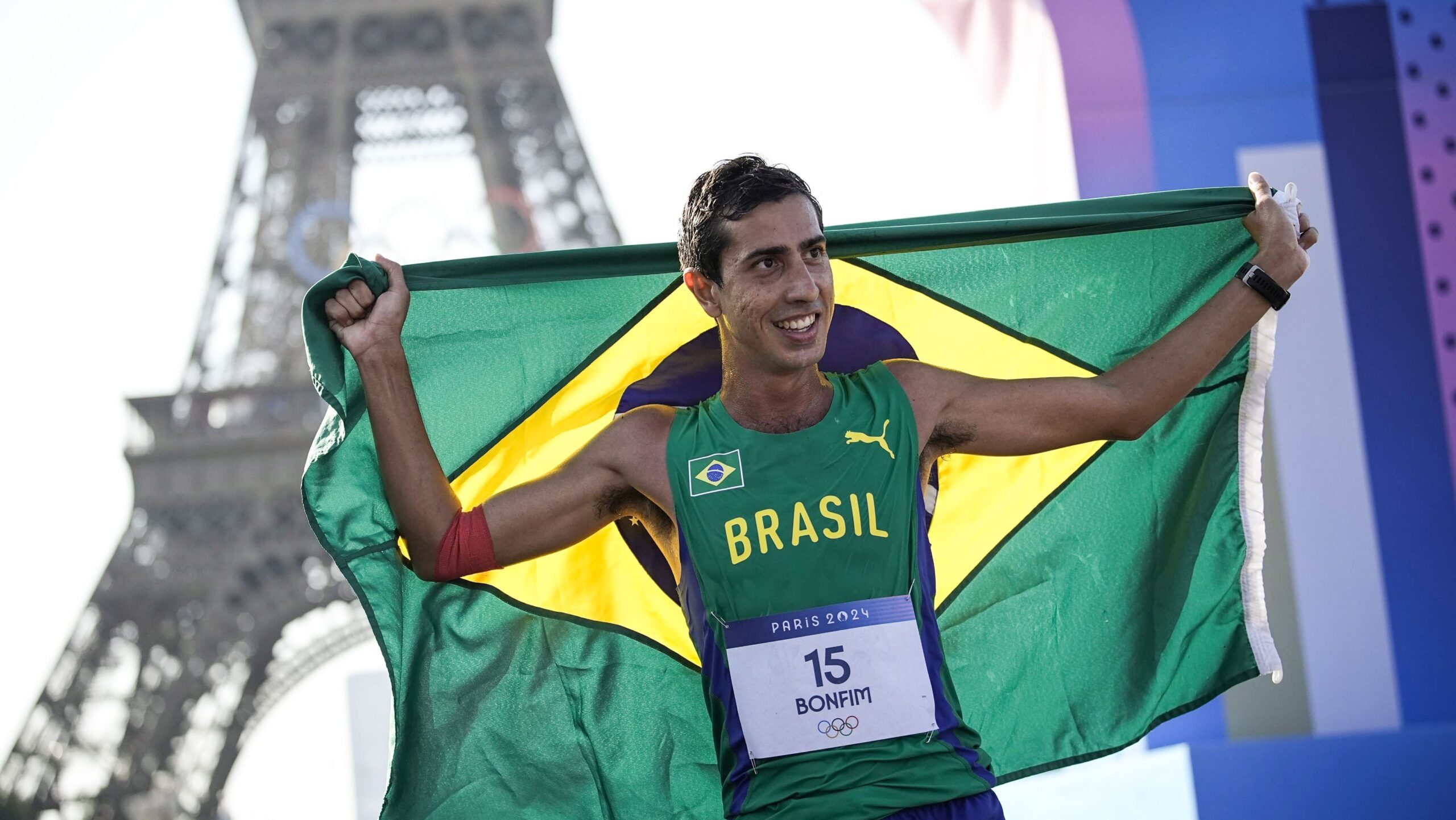 Medalhista olímpico abre participação do Brasil no Mundial de Atletismo Medalhista olímpico abre participação do Brasil no Mundial de Atletismo