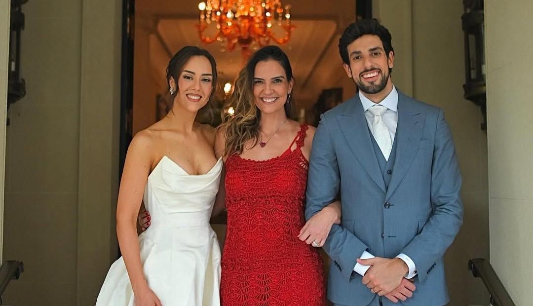 Esposa de Faustão homenageia Lara Silva após casamento Esposa de Faustão homenageia Lara Silva após casamento