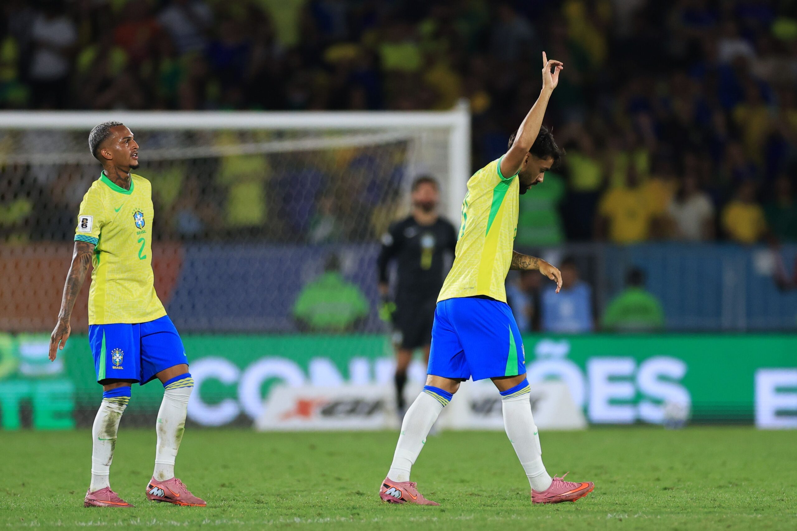 Paquetá volta a marcar pela Seleção após absolvição na Inglaterra; veja gol