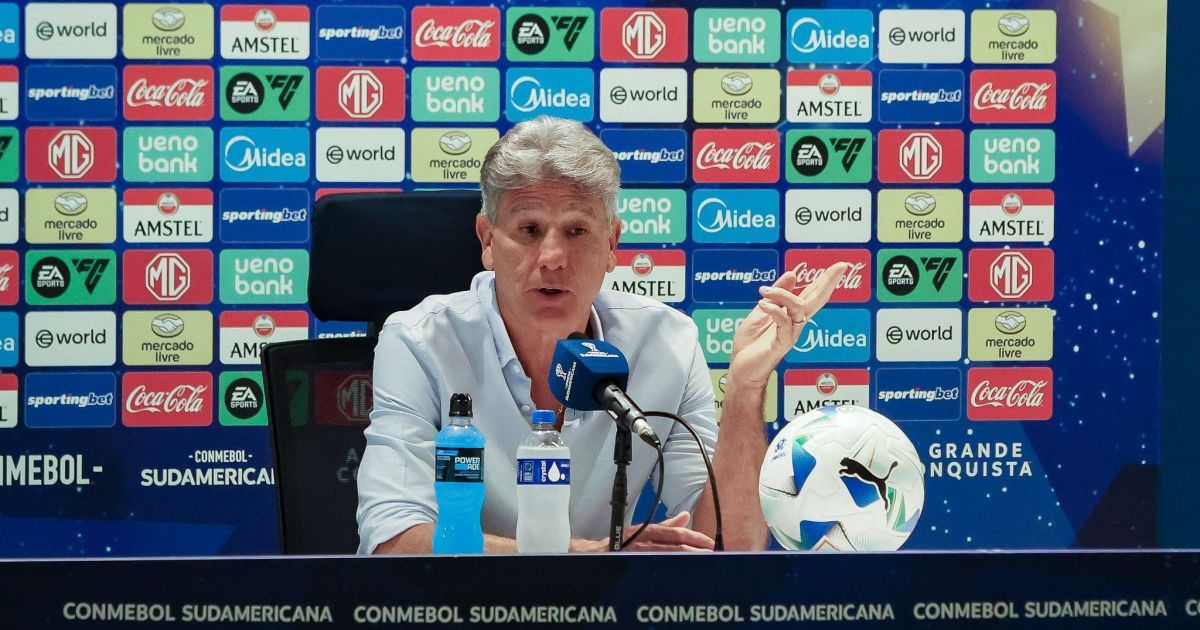 Narrador da Cazé TV detona Renato Gaúcho após eliminação do Fluminense Narrador da Cazé TV detona Renato Gaúcho após eliminação do Fluminense