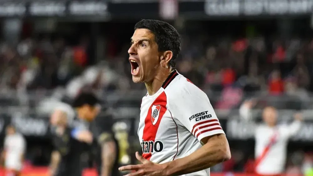 Com Palmeiras e Flamengo de olho, River Plate bate Estudiantes no Argentino Com Palmeiras e Flamengo de olho, River Plate bate Estudiantes no Argentino
