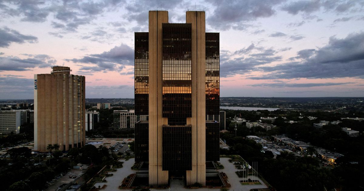 BC revisa crescimento do PIB para 2% em 2025, influenciado por tarifas BC revisa crescimento do PIB para 2% em 2025, influenciado por tarifas