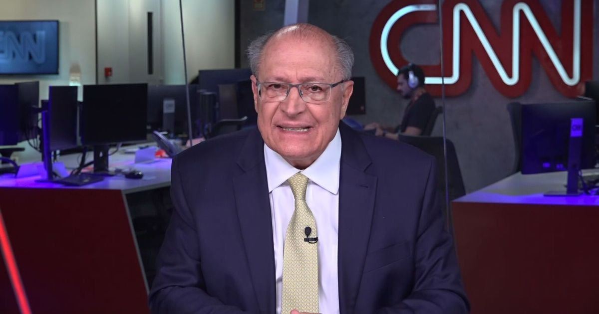 Alckmin: Pedimos que tarifa de 40% seja suspensa já durante a negociação