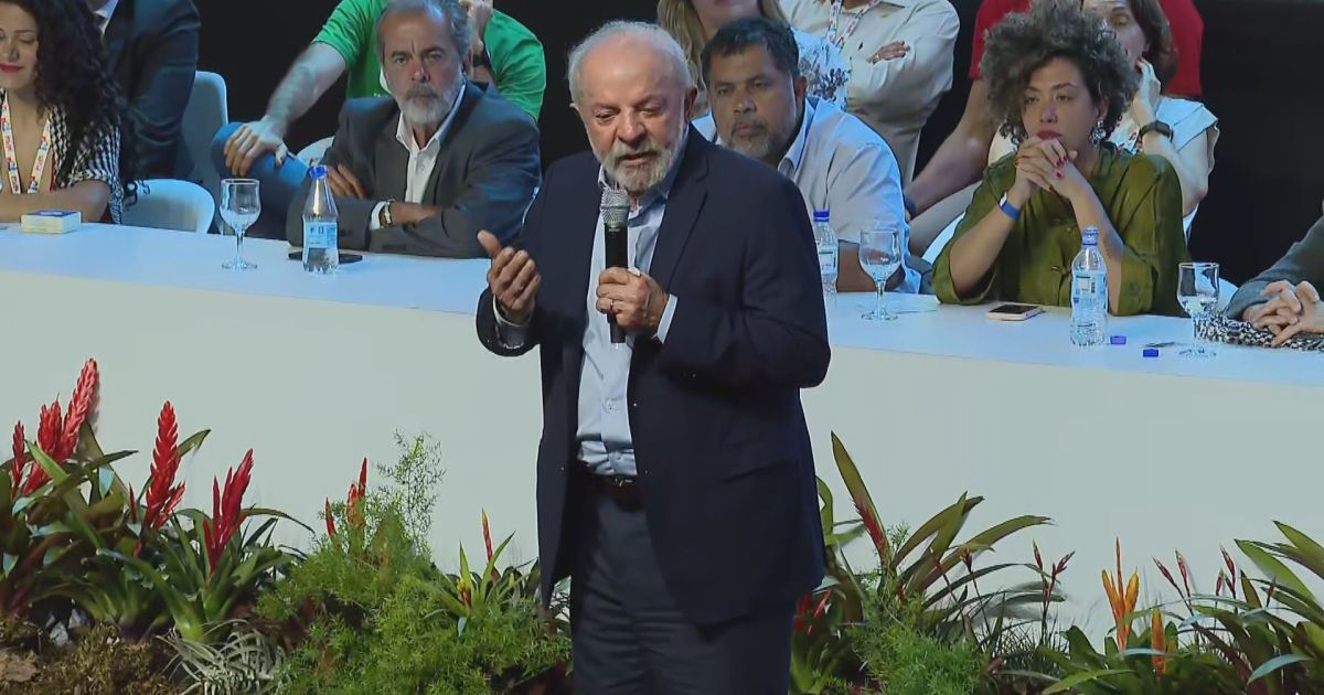 Sem citar EUA, Lula diz que nenhum país deve dar “palpite” na Venezuela