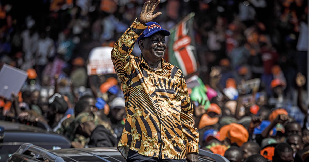 Ex-primeiro ministro do Quênia morre aos 80 anos após parada cardíaca Ex-primeiro ministro do Quênia morre aos 80 anos após parada cardíaca