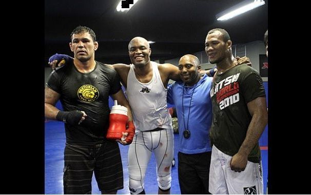 Com Popó lesionado, lenda do MMA pode enfrentar Diego Alemão no FMS Com Popó lesionado, lenda do MMA pode enfrentar Diego Alemão no FMS