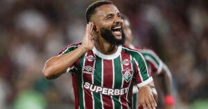 Brasileirão: Fluminense faz o dever de casa, vence o Inter e cola no G6