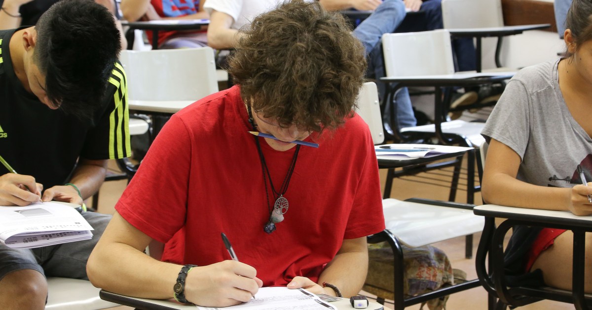 Fuvest 2026: confira gabarito oficial da prova V2 da primeira fase