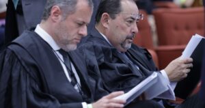 Bancada do PL tem “workshop jurídico” com advogados de Bolsonaro