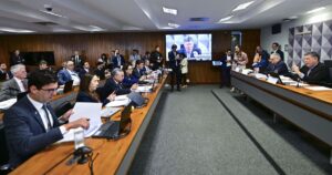 Metade dos depoentes na CPMI do INSS foi amparada por habeas corpus