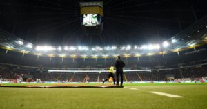 Eintracht Frankfurt x Atalanta: horário e onde assistir a Champions League