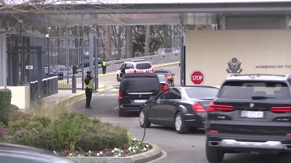 Plano da Europa para guerra na Ucrânia inclui cessão de território à Rússia Plano da Europa para guerra na Ucrânia inclui cessão de território à Rússia