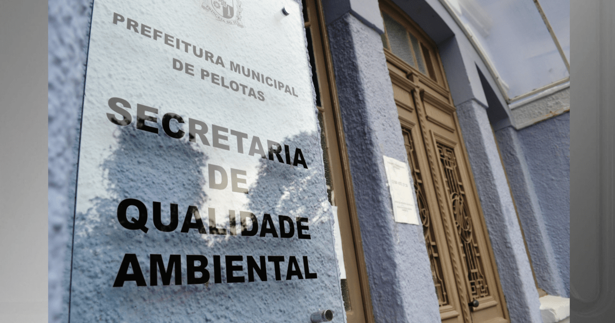 Líquido vermelho que jorrou de cano em Pelotas era sangue humano