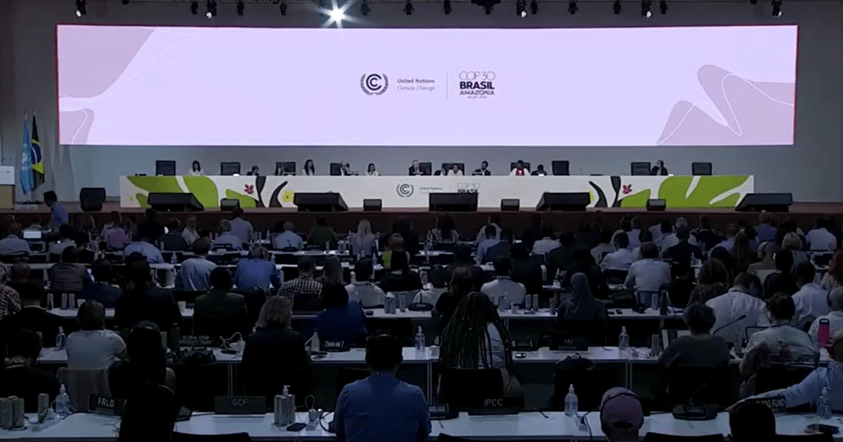 COP30: pouquíssimos países estão satisfeitos, afirma analista sobre acordos
