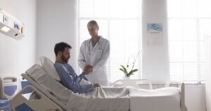 Cirurgia da vesícula: técnica por vídeo garante recuperação rápida e segura