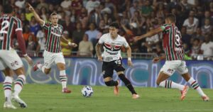 Goleada sofrida para o Fluminense é a segunda maior do São Paulo no século