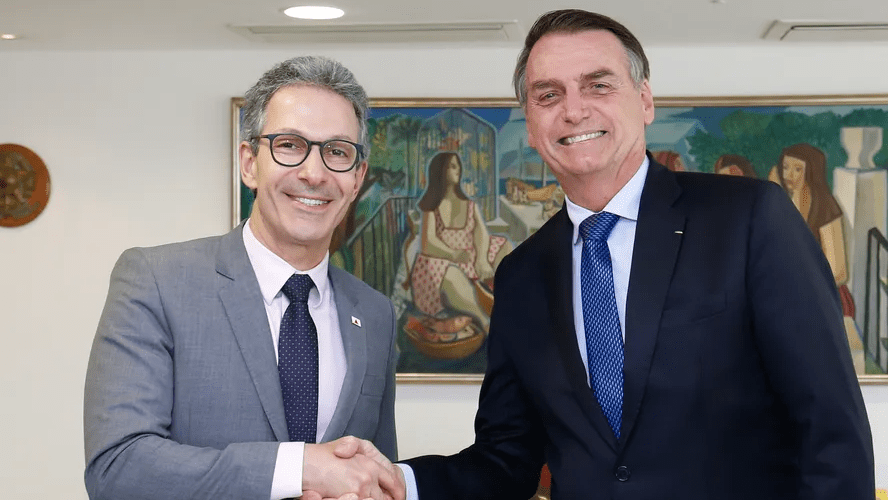 Zema compara prisão de Bolsonaro a presos comuns: “Foi tudo muito ágil”