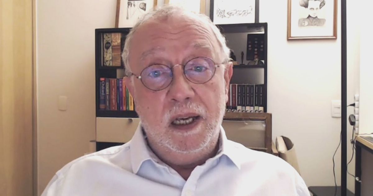 Midiatização da política e divisão social paralisam o Brasil, diz professor