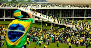 Quaest: 10% dos eleitores que se dizem bolsonaristas são contra dosimetria