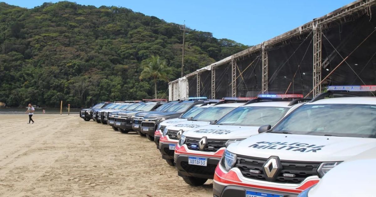 Maior “Operação Verão” da história mobiliza 4 mil PMs no Litoral de SP Maior “Operação Verão” da história mobiliza 4 mil PMs no Litoral de SP