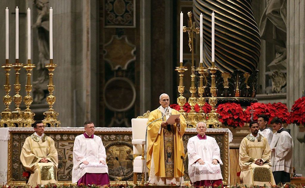 Papa Leão XIV conduz primeira Missa do Galo de seu pontificado