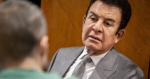 Candidato de centro de Honduras contesta dados eleitorais