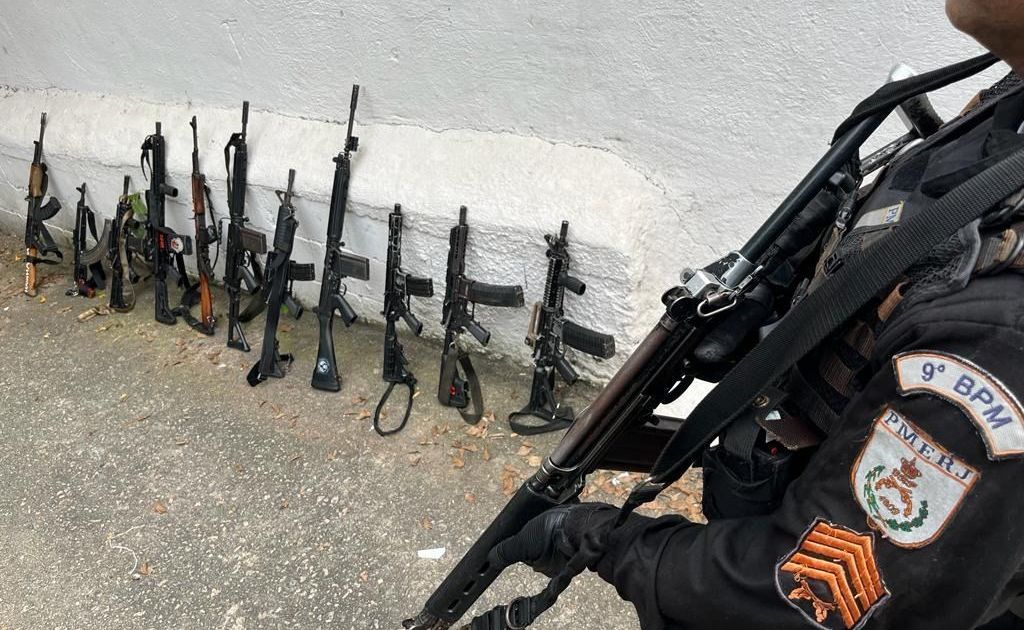 Mercado ilegal de armas se moderniza e amplia poder de fogo do crime Mercado ilegal de armas se moderniza e amplia poder de fogo do crime