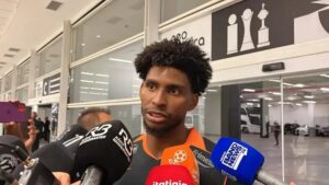 Hugo diz que “profetizou” defesas dos dois pênaltis pelo Corinthians