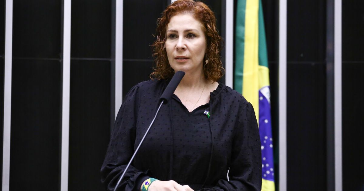 Câmara mantém mandato de Carla Zambelli Câmara mantém mandato de Carla Zambelli