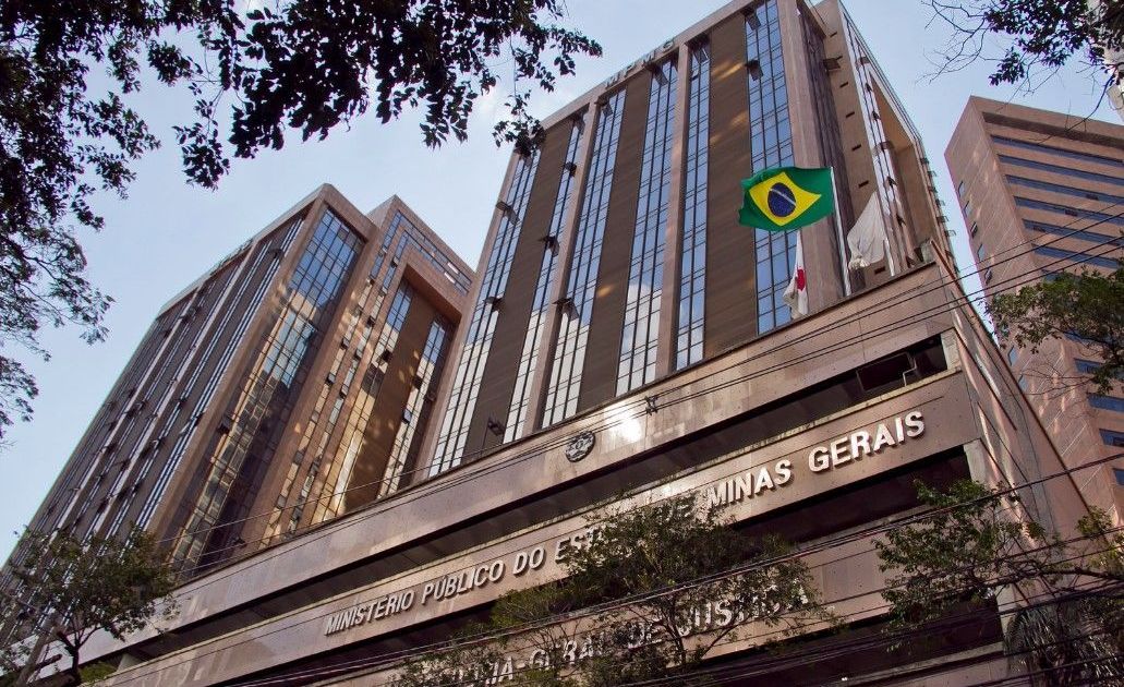 MPMG denuncia 35 por organização criminosa e tráfico em MG, SP e MT MPMG denuncia 35 por organização criminosa e tráfico em MG, SP e MT