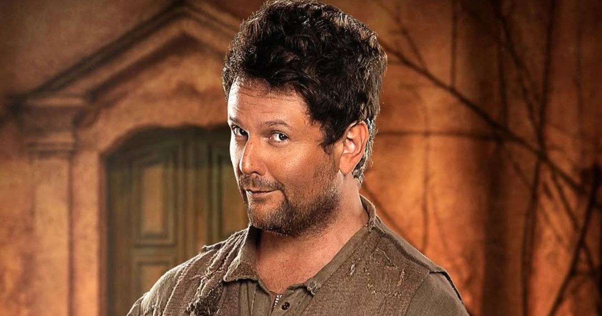 Selton Mello tenta adivinhar personagens marcantes da carreira