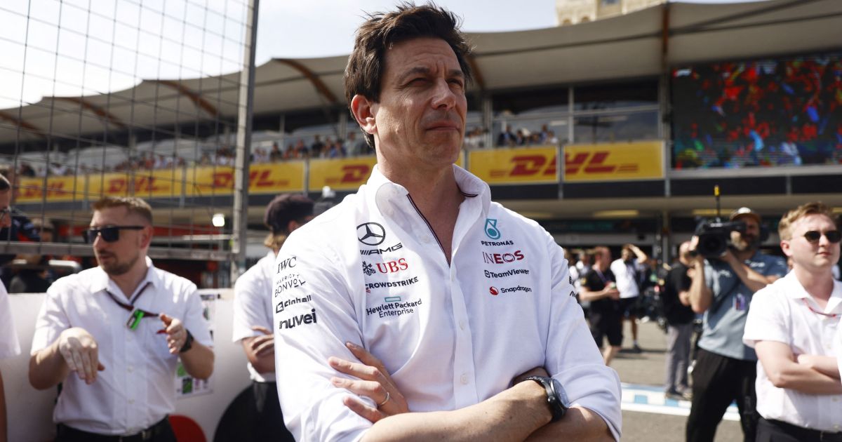 Toto Wolff diz que ele e Hamilton pensam em derrota de 2021 “todos os dias” Toto Wolff diz que ele e Hamilton pensam em derrota de 2021 “todos os dias”