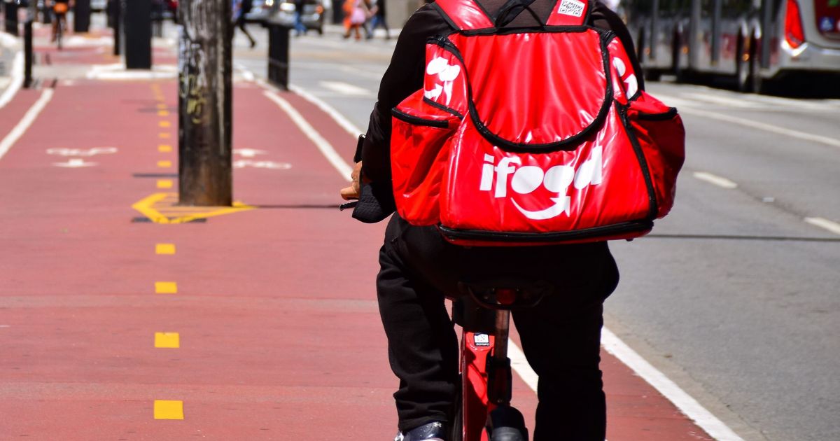 Plataformas criticam projeto e dizem que taxas de entrega vão subir Plataformas criticam projeto e dizem que taxas de entrega vão subir