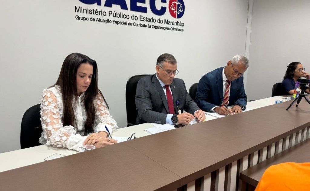 Promotores do Gaeco pedem exoneração coletiva após MP defender solturas Promotores do Gaeco pedem exoneração coletiva após MP defender solturas