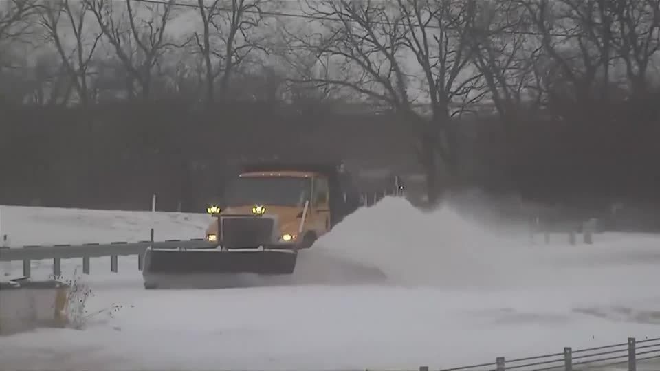 Megatempestade nos EUA: Termômetros marcam -33°C em cidade do Wisconsin Megatempestade nos EUA: Termômetros marcam -33°C em cidade do Wisconsin